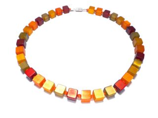 rot-orange Kunststoffwürfel Halskette (1012c)