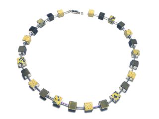 beige Dalmatiner Jaspis-Schaumkorallen-Würfel Halskette 2087